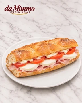 Französisches Sandwich 1 auf weißem Marmor